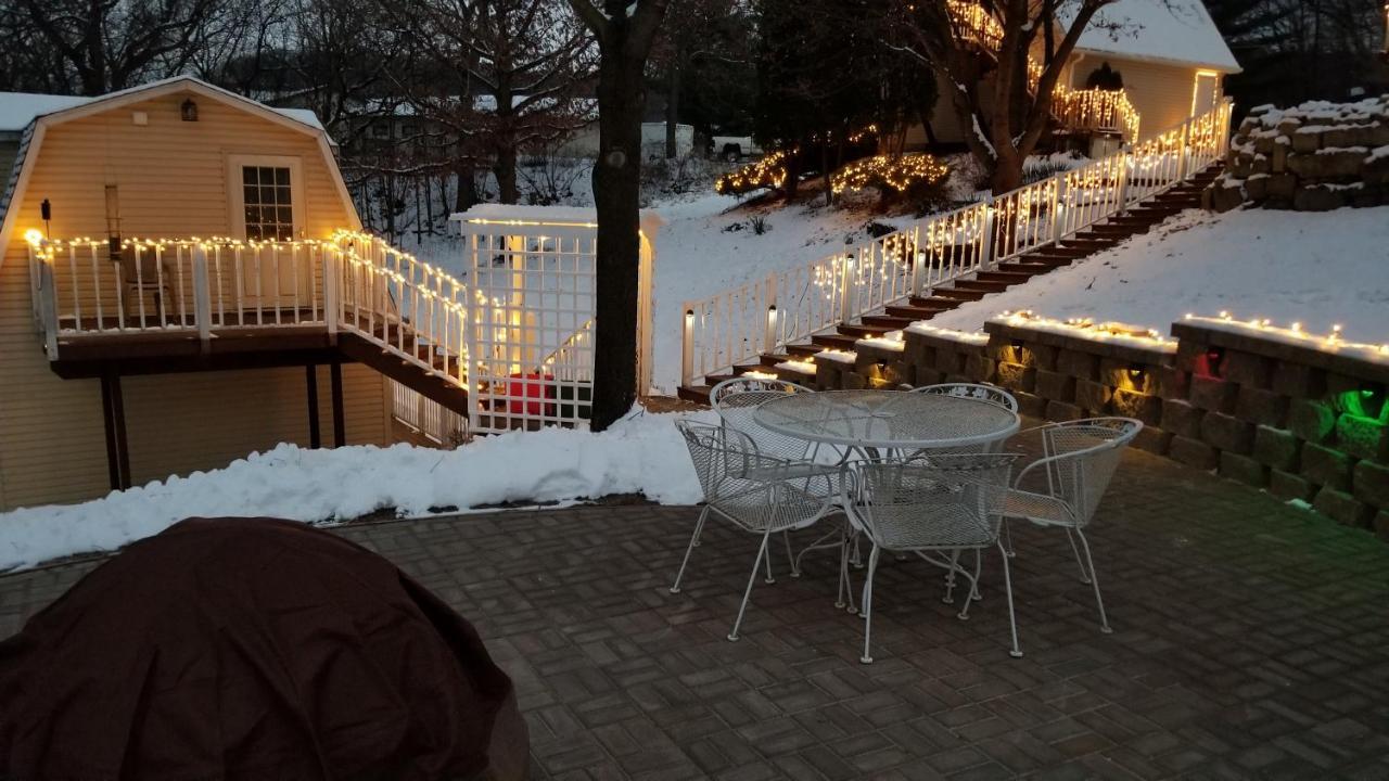 Вилла Trickling Waters Retreat Marquette Экстерьер фото